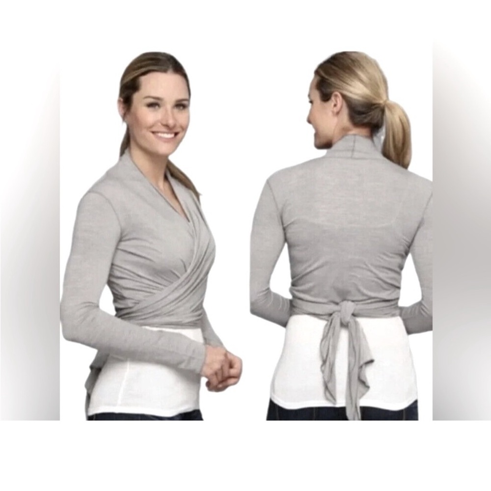 Patagonia Gray Glorya wrap yoga top size M